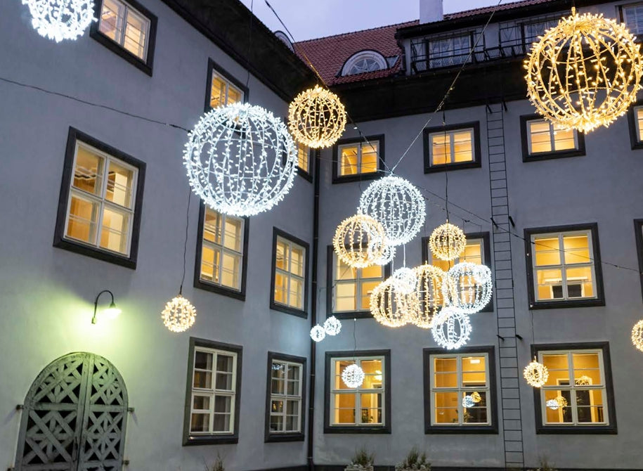 Hanging Ball Ornament (1083-N)