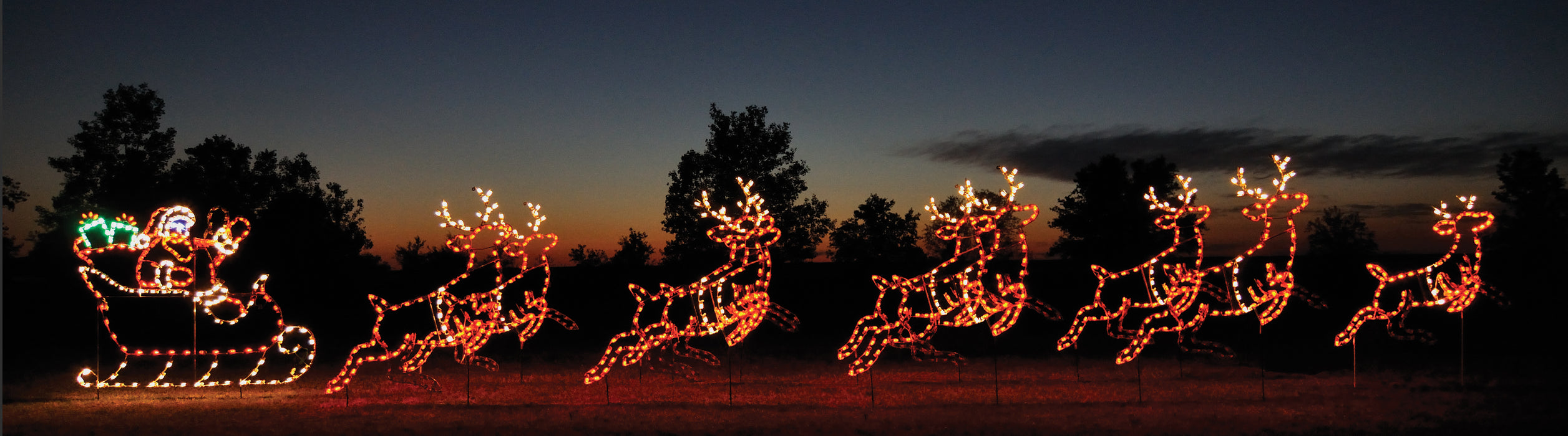 giant, life-size, commercial-grade, outdoor, Christmas, holiday, LED, bulb, lights, aluminum frame, quality, durable, motif, display, 2021, animated, reindeer, decoration, santa, sleigh, toys, bag of toys, santa's sleigh and reindeer