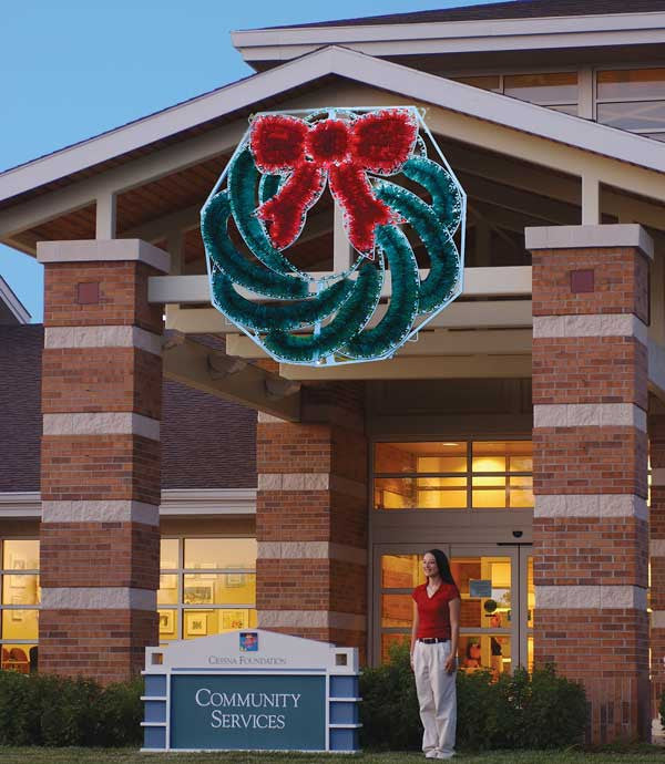 outdoor view, giant, large, commercial-grade, outdoor, Christmas, holiday, LED, rope light, quality, durable, motif, garland, decoration, wreath, C7 bulbs, 2021
